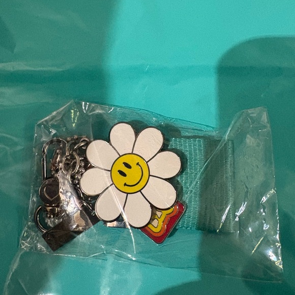 Colorful Striped Tote Bag - Picture 5 of 7